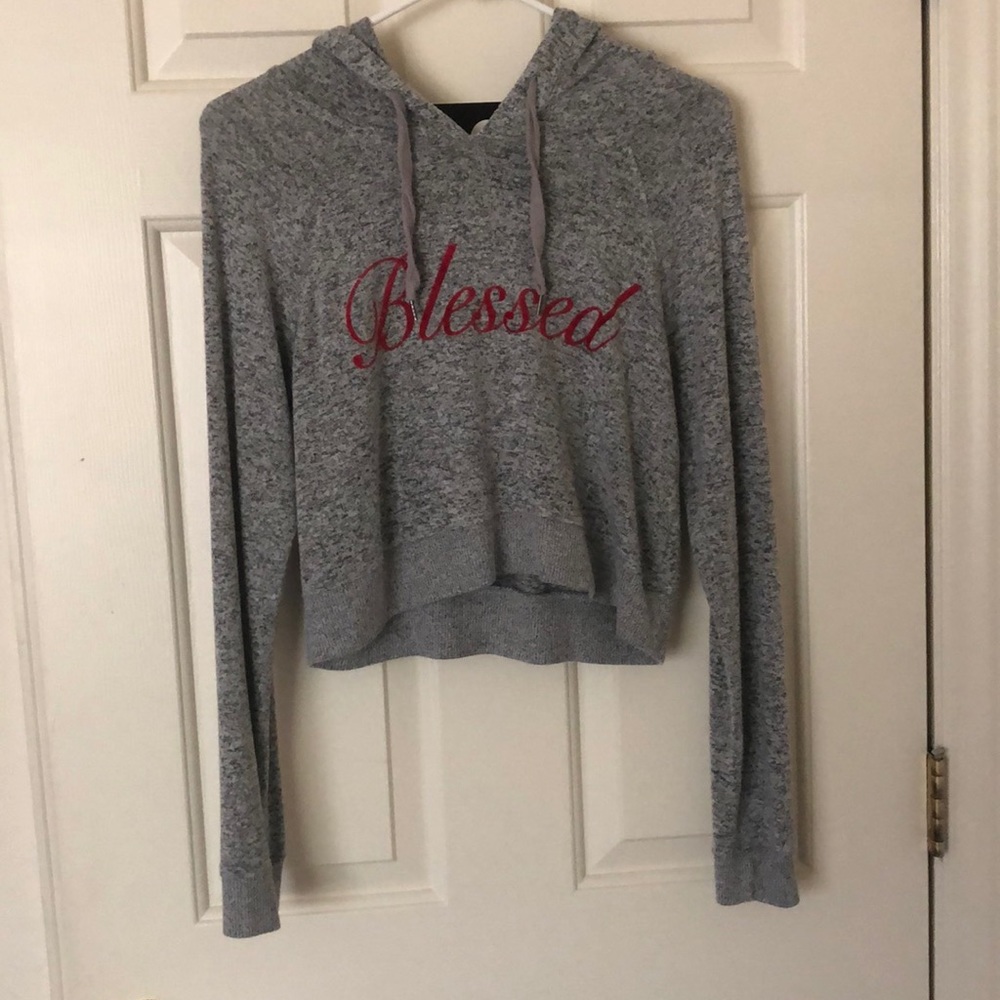 Cropped hoodie